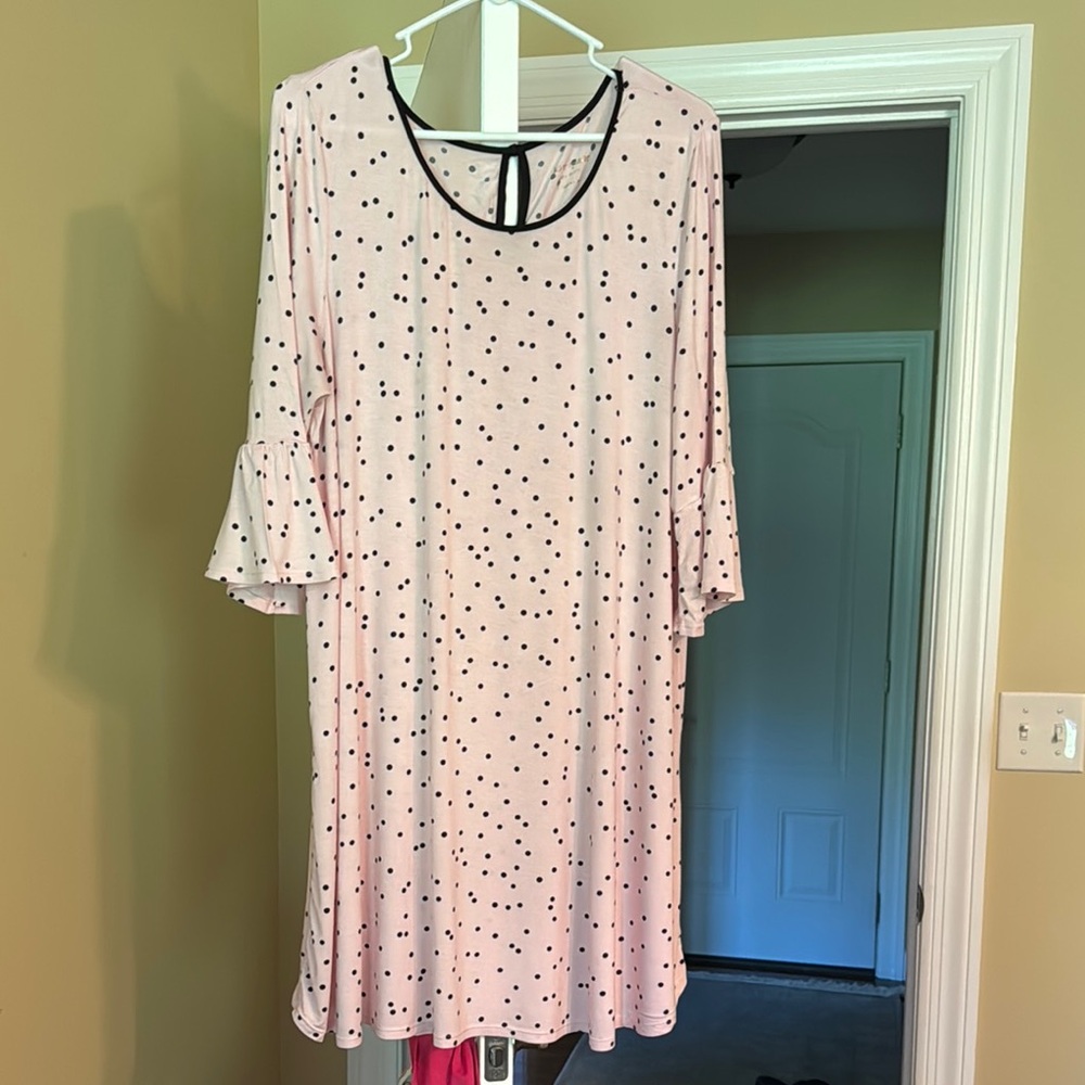Kate Spade nightgown.